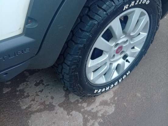 FIAT-PALIO-1.8 MPI ADVENTURE WEEKEND 16V FLEX 4P MANUAL FIAT-PALIO-2016