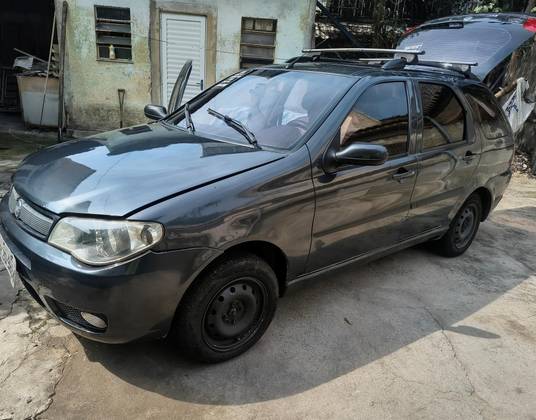 FIAT PALIO 1.8 MPI HLX WEEKEND 8V FLEX 4P MANUAL
