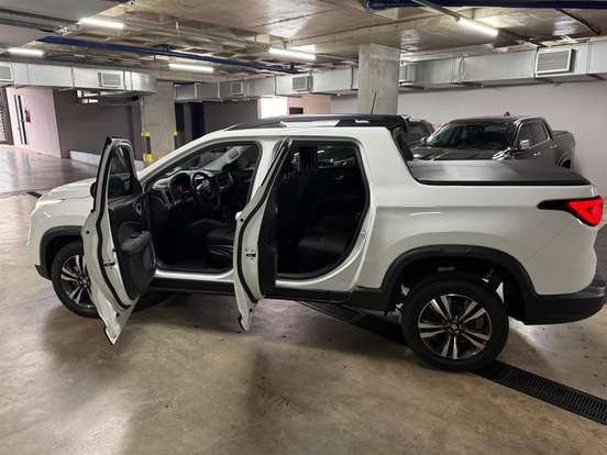 FIAT-TORO-1.3 TURBO 270 FLEX FREEDOM AT6 FIAT-TORO-2025