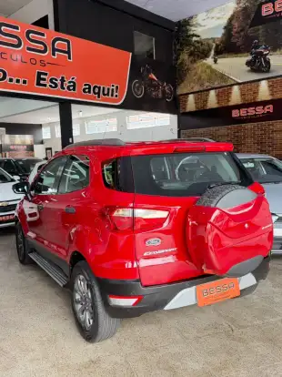 FORD-ECOSPORT-2015