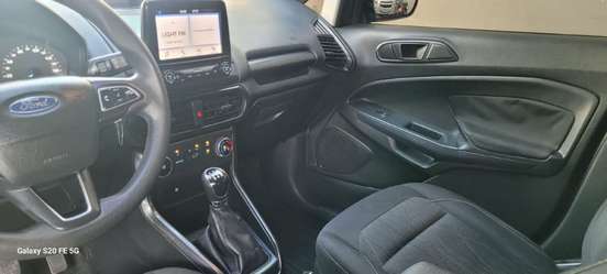 FORD-ECOSPORT-2020