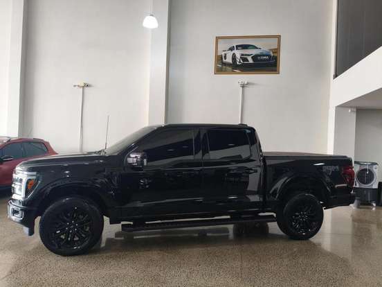 FORD-F-150-2025