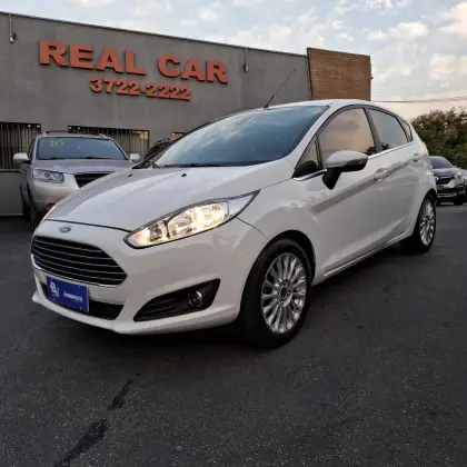 FORD FIESTA 1.0 ECOBOOST TITANIUM PLUS HATCH 12V GASOLINA 4P POWERSHIFT