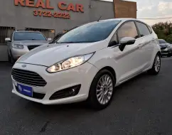 FORD FIESTA 1.0 ECOBOOST TITANIUM PLUS HATCH 12V GASOLINA 4P POWERSHIFT FORD FIESTA 1.0 ECOBOOST TITANIUM PLUS HATCH 12V GASOLINA 4P POWERSHIFT