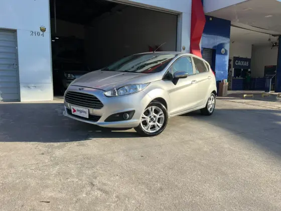 FORD FIESTA 1.6 SE HATCH 16V FLEX 4P MANUAL