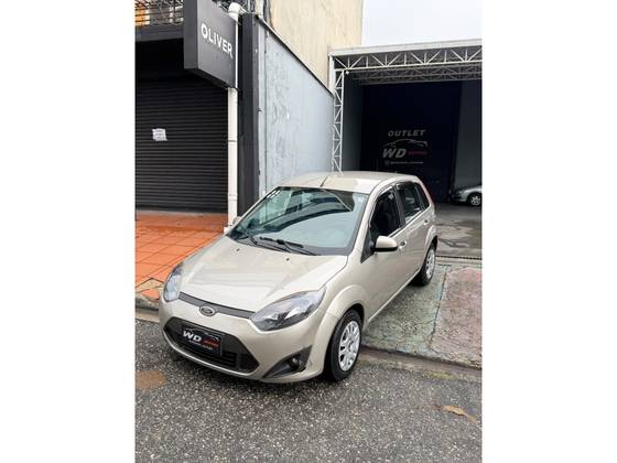 FORD FIESTA 1.6 MPI CLASS HATCH 8V FLEX 4P MANUAL