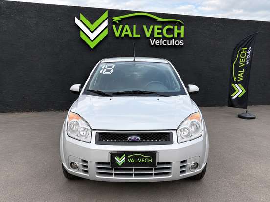 FORD-FIESTA-1.6 MPI CLASS SEDAN 8V FLEX 4P MANUAL FORD-FIESTA-2009