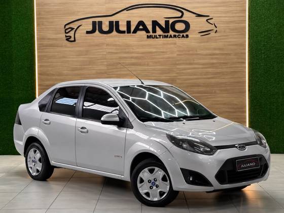 FORD FIESTA 1.6 MPI SEDAN 8V FLEX 4P MANUAL