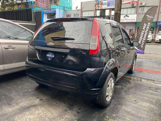 FORD-FIESTA-2011