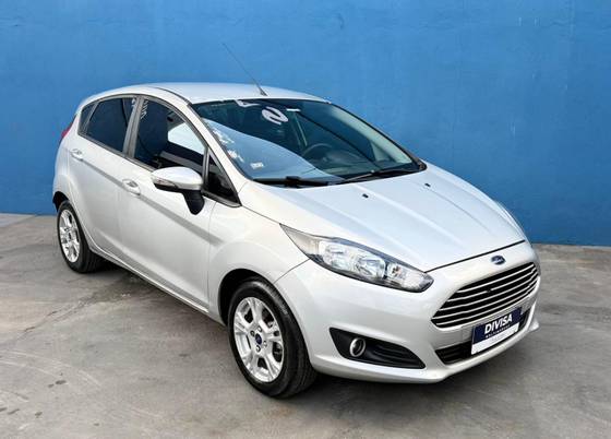 FORD FIESTA 1.6 SE HATCH 16V FLEX 4P POWERSHIFT