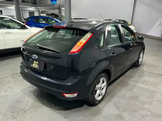 FORD-FOCUS-1.6 GL 8V FLEX 4P MANUAL FORD-FOCUS-2011