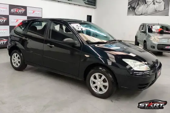 FORD FOCUS 1.6 GL 8V FLEX 4P MANUAL