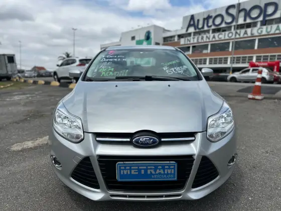 FORD FOCUS 2.0 SE 16V FLEX 4P POWERSHIFT