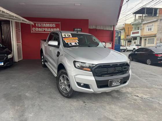 FORD RANGER 2.2 XLS 4X4 CD 16V DIESEL 4P AUTOMÁTICO