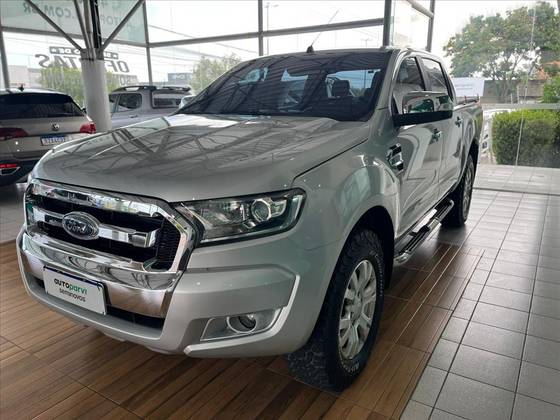 FORD RANGER 3.2 XLT 4X4 CD 20V DIESEL 4P AUTOMÁTICO