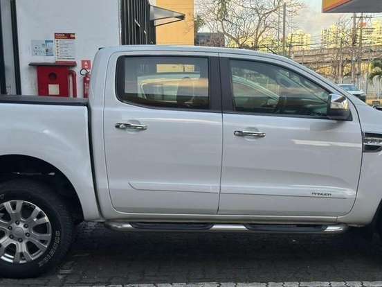 FORD-RANGER-3.2 XLT 4X4 CD 20V DIESEL 4P AUTOMÁTICO FORD-RANGER-2018