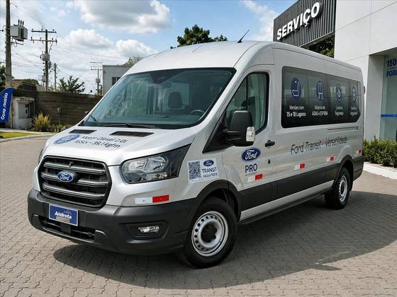 FORD TRANSIT 2.0 ECOBLUE DIESEL MINIBUS 14+1 L3H2 AUTOMÁTICO