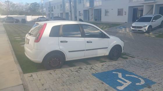 FORD FIESTA 1.0 ROCAM 8V FLEX 4P MANUAL