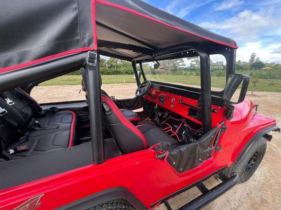FORD-JEEP-1981