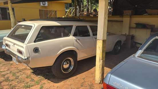 FORD-MAVERICK-1975