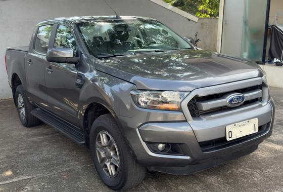 FORD RANGER 2.2 XLS 4X4 CD 16V DIESEL 4P AUTOMÁTICO