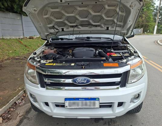 FORD RANGER 3.2 XLT 4X4 CD 20V DIESEL 4P AUTOMÁTICO