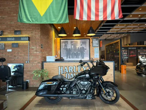 HARLEY-DAVIDSON ROAD GLIDE SPECIAL 