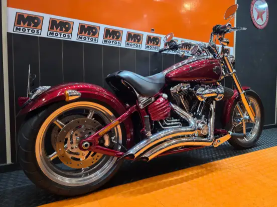 HARLEY-DAVIDSON-ROCKER C HARLEY-DAVIDSON-ROCKER C-2010