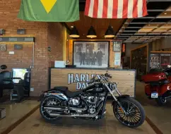 HARLEY-DAVIDSON SOFTAIL BREAKOUT HARLEY-DAVIDSON SOFTAIL BREAKOUT