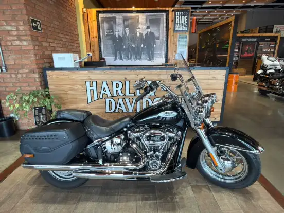 HARLEY-DAVIDSON-SOFTAIL HERITAGE CLASSIC 114-2024