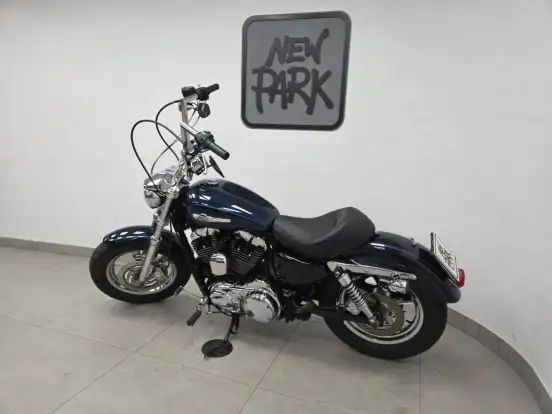 HARLEY-DAVIDSON-SPORTSTER 1200 XL CUSTOM-2013