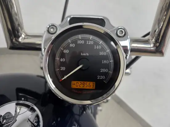 HARLEY-DAVIDSON-SPORTSTER 1200 XL CUSTOM HARLEY-DAVIDSON-SPORTSTER 1200 XL CUSTOM-2013