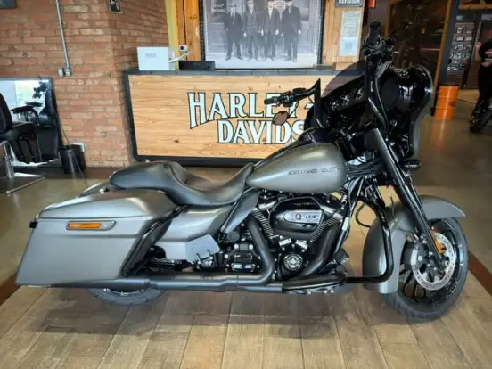 HARLEY-DAVIDSON-STREET GLIDE SPECIAL HARLEY-DAVIDSON-STREET GLIDE SPECIAL-2019