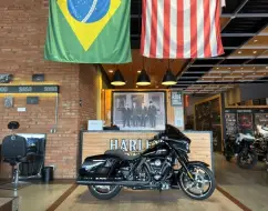 HARLEY-DAVIDSON STREET GLIDE HARLEY-DAVIDSON STREET GLIDE