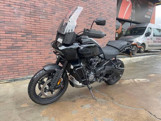 HARLEY-DAVIDSON PAN AMERICA 1250 S 