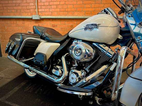 HARLEY-DAVIDSON-ROAD KING CLASSIC HARLEY-DAVIDSON-ROAD KING CLASSIC-2013