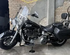 HARLEY-DAVIDSON SOFTAIL HERITAGE CLASSIC 114 HARLEY-DAVIDSON SOFTAIL HERITAGE CLASSIC 114