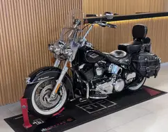 HARLEY-DAVIDSON SOFTAIL HERITAGE CLASSIC HARLEY-DAVIDSON SOFTAIL HERITAGE CLASSIC