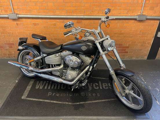 HARLEY-DAVIDSON-SOFTAIL ROCKER HARLEY-DAVIDSON-SOFTAIL ROCKER-2009