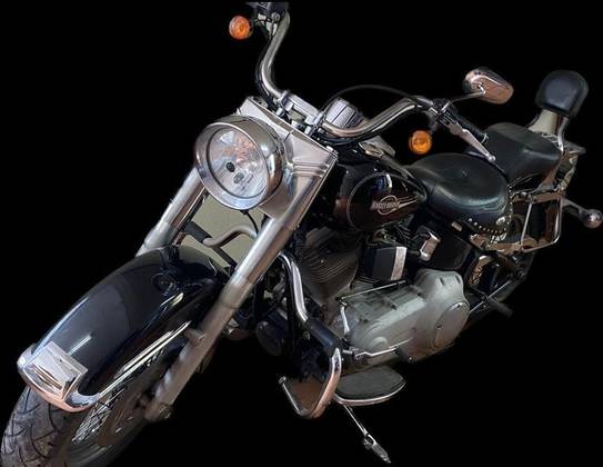 HARLEY-DAVIDSON SOFTAIL HERITAGE CLASSIC 
