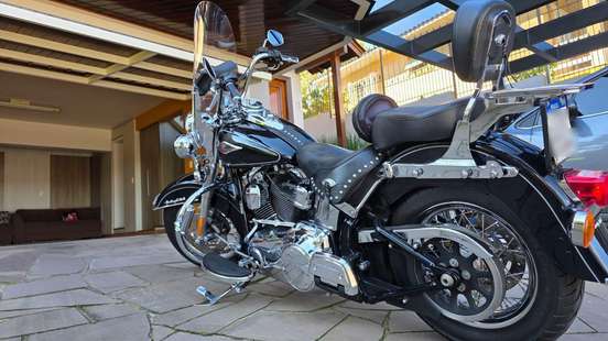 HARLEY-DAVIDSON-SOFTAIL HERITAGE CLASSIC-2011