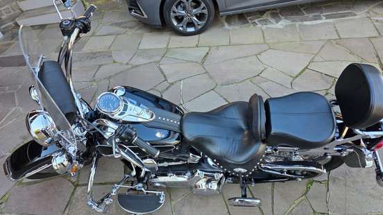 HARLEY-DAVIDSON-SOFTAIL HERITAGE CLASSIC-2011