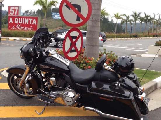 HARLEY-DAVIDSON-STREET GLIDE HARLEY-DAVIDSON-STREET GLIDE-2012