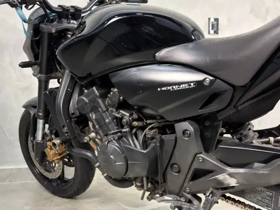 HONDA-CB 600F HORNET HONDA-CB 600F HORNET-2011