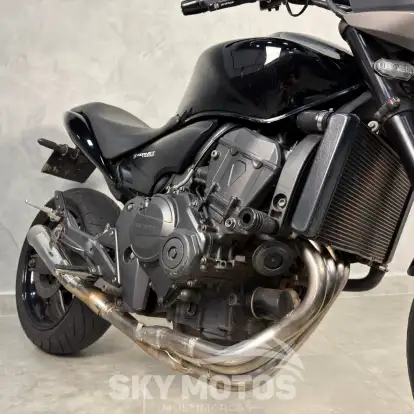 HONDA-CB 600F HORNET-2011