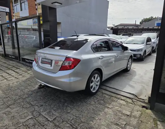 HONDA-CIVIC-2011