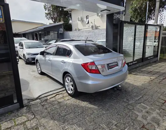 HONDA-CIVIC-2011
