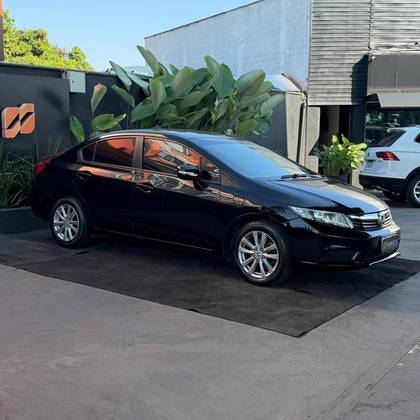 HONDA CIVIC 1.8 LXL 16V FLEX 4P AUTOMÁTICO
