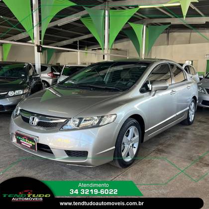 HONDA CIVIC 1.8 LXS 16V FLEX 4P AUTOMÁTICO