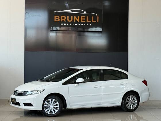 HONDA CIVIC 1.8 LXS 16V FLEX 4P AUTOMÁTICO